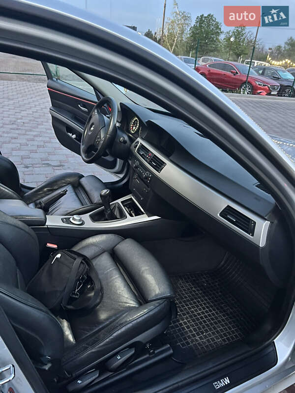 Седан BMW 3 Series 2005 в Измаиле фото 14 Седан BMW 3 Series 2005 в Измаиле