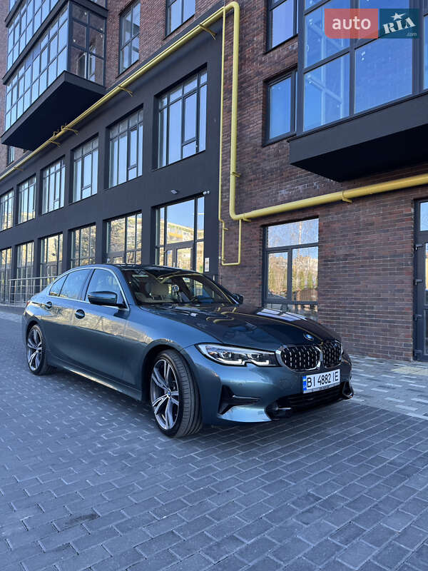 Седан BMW 3 Series 2021 в 