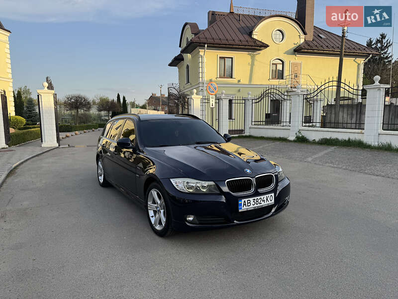 Универсал BMW 3 Series 2009 в 