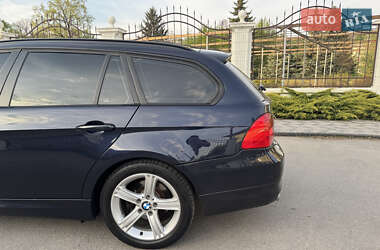 Универсал BMW 3 Series 2009 в 