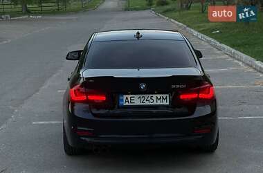 Седан BMW 3 Series 2017 в 