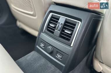 Седан BMW 3 Series 2015 в 
