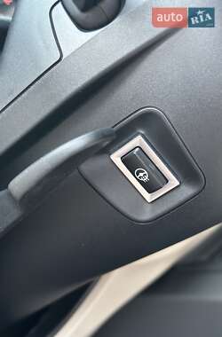 Седан BMW 3 Series 2015 в 