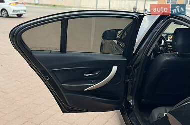 Седан BMW 3 Series 2014 в 