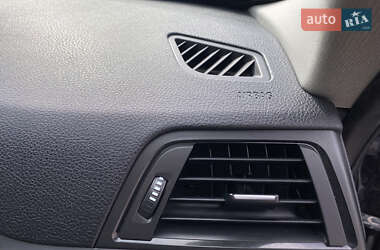 Седан BMW 3 Series 2014 в 