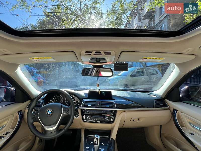 Седан BMW 3 Series 2015 в Миколаєві