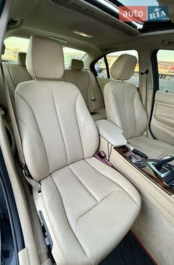Седан BMW 3 Series 2013 в 