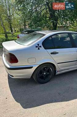 Седан BMW 3 Series 2001 в 
