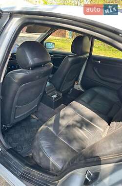 Седан BMW 3 Series 2001 в 