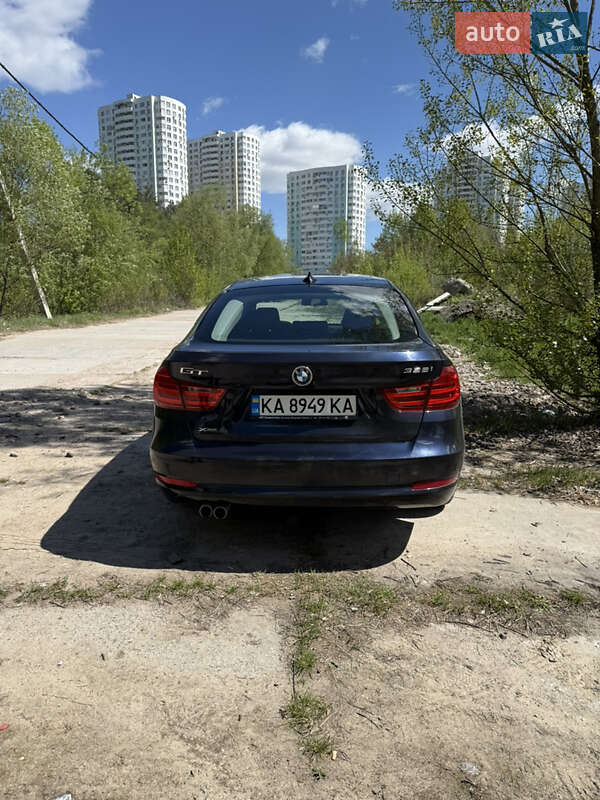 Седан BMW 3 Series 2013 в Києві