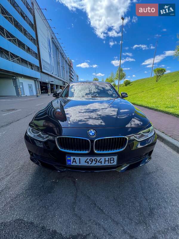 Седан BMW 3 Series 2012 в Києві