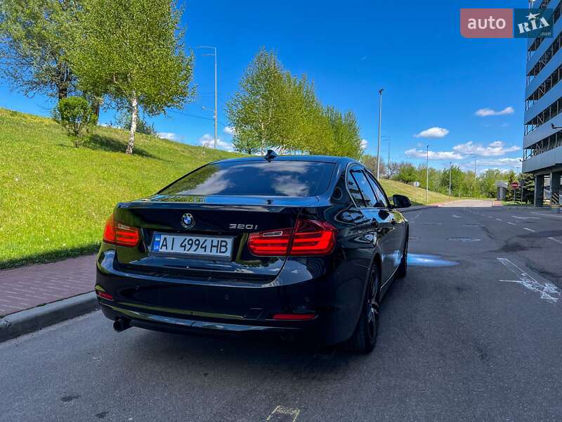 Седан BMW 3 Series 2012 в Києві