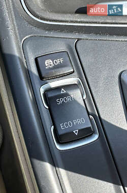 Седан BMW 3 Series 2013 в 