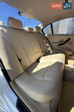 Седан BMW 3 Series 2013 в 