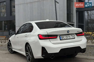 Седан BMW 3 Series 2022 в 