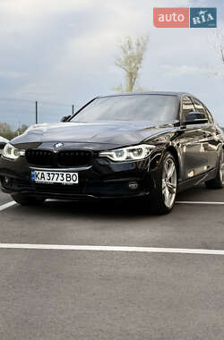 Седан BMW 3 Series 2016 в Киеве