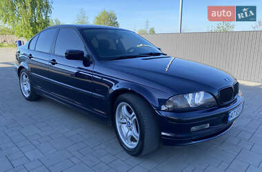 Седан BMW 3 Series 2001 в Рожнятові