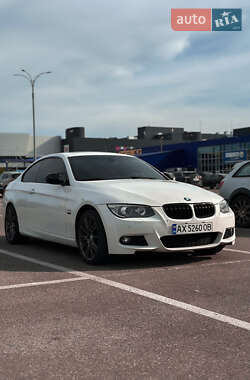 Купе BMW 3 Series 2010 в Києві