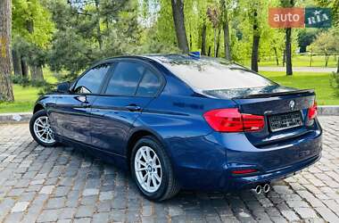 Седан BMW 3 Series 2017 в 