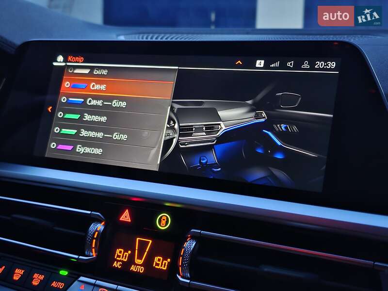 Седан BMW 3 Series 2022 в Киеве