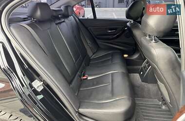 Седан BMW 3 Series 2015 в 
