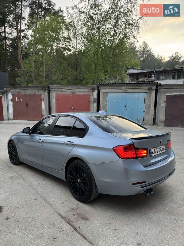 Седан BMW 3 Series 2013 в Киеве фото 19 Седан BMW 3 Series 2013 в Киеве
