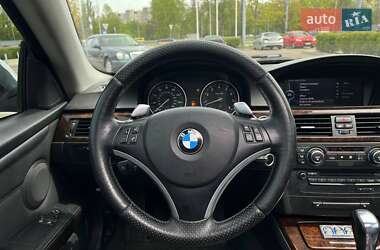 Купе BMW 3 Series 2013 в 