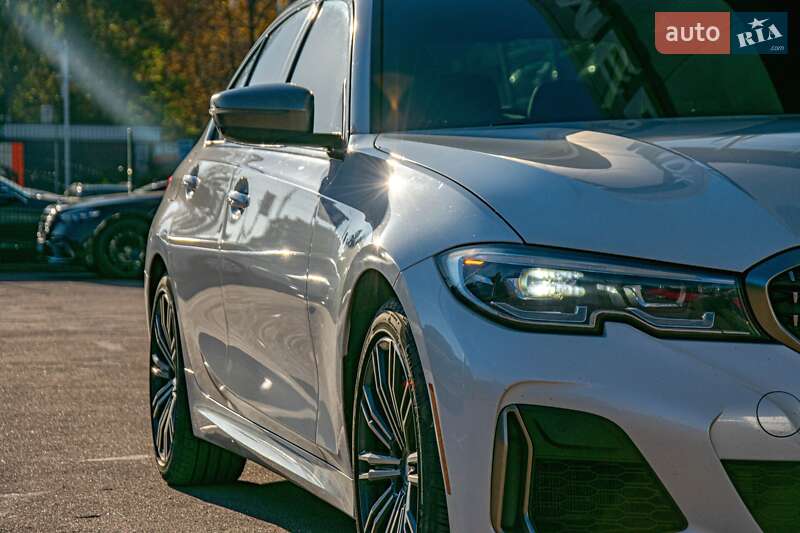 Седан BMW 3 Series 2019 в Киеве