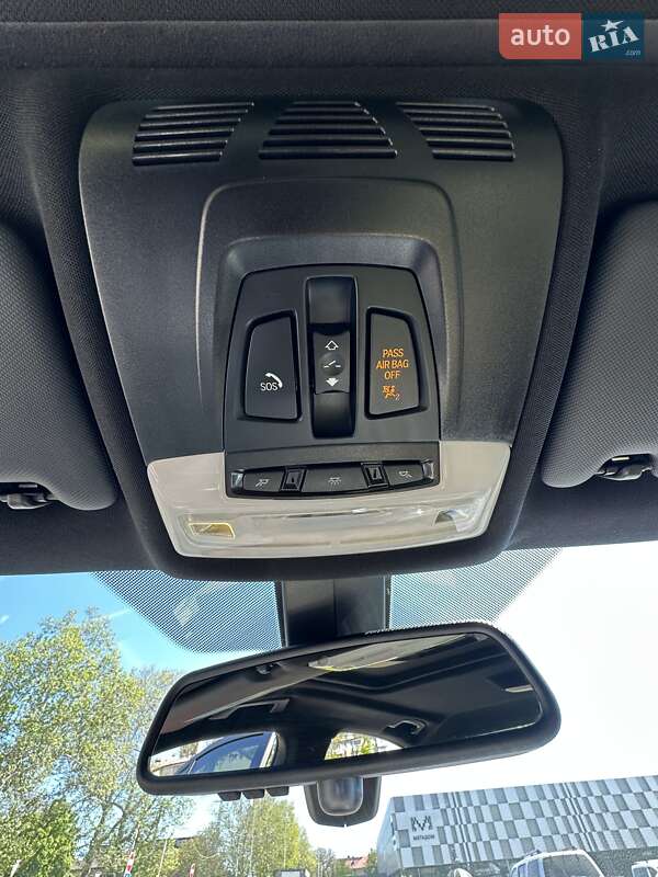 Седан BMW 3 Series 2015 в Одесі