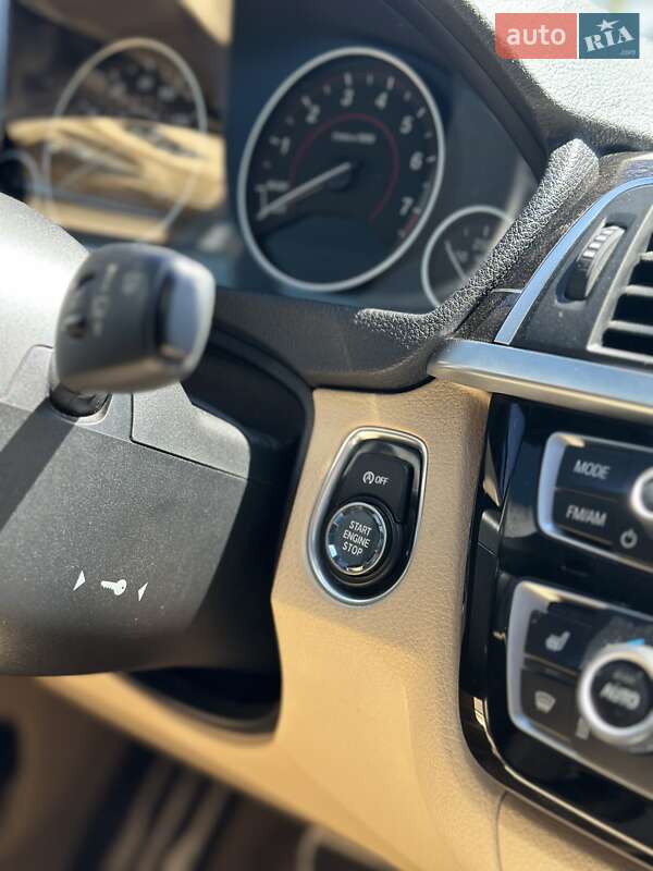 Седан BMW 3 Series 2015 в Одесі