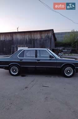 Седан BMW 3 Series 1987 в Луцке