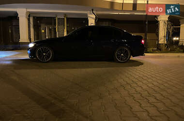 Седан BMW 3 Series 2011 в 