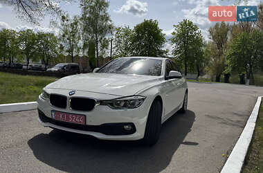 Седан BMW 3 Series 2017 в Києві