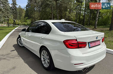 Седан BMW 3 Series 2017 в 