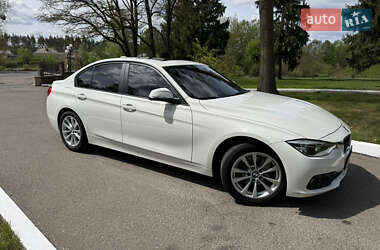 Седан BMW 3 Series 2017 в 