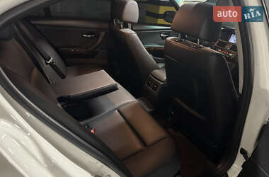 Седан BMW 3 Series 2011 в 