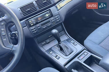 Седан BMW 3 Series 2004 в 