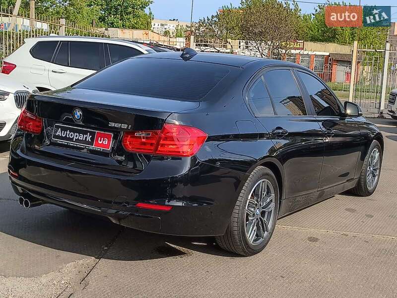 Седан BMW 3 Series 2013 в Харькове