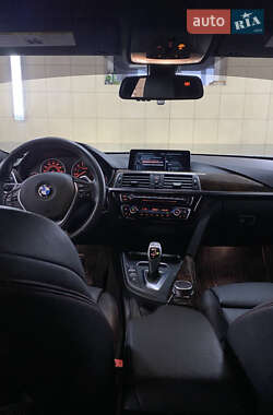 Седан BMW 3 Series 2017 в 
