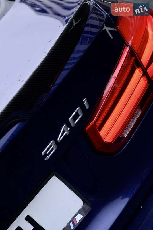 Седан BMW 3 Series 2016 в Черкасах