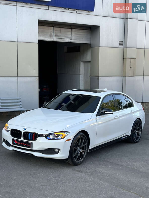 Седан BMW 3 Series 2014 в Одессе