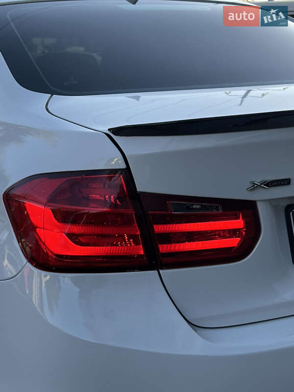 Седан BMW 3 Series 2014 в Одессе