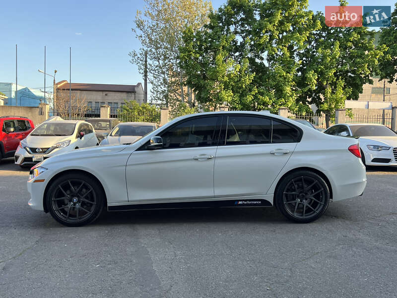 Седан BMW 3 Series 2014 в Одессе