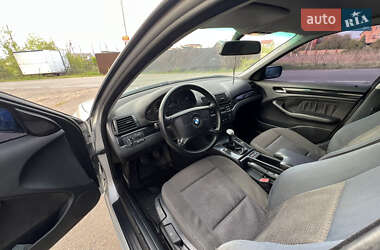 Седан BMW 3 Series 2001 в 