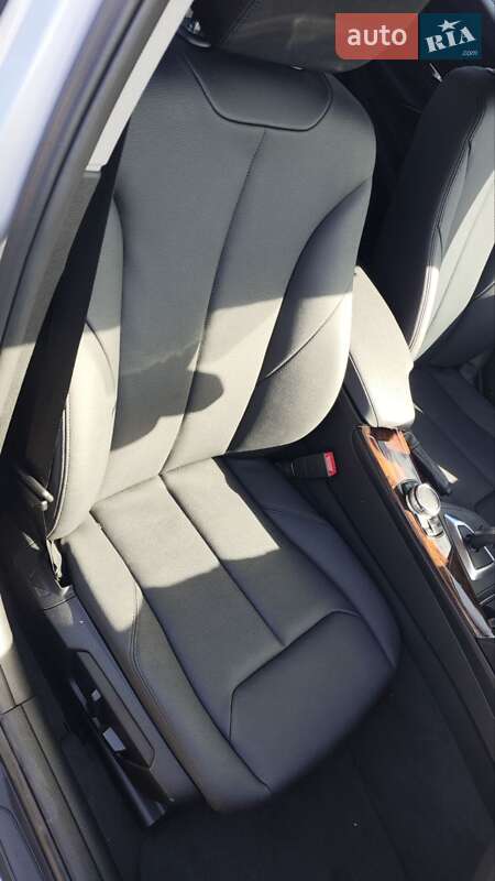 Седан BMW 3 Series 2014 в Киеве