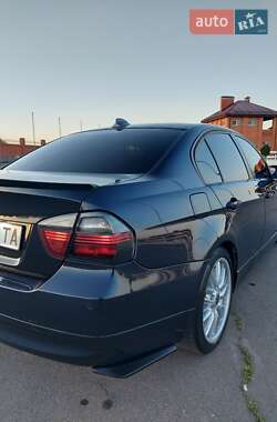 Седан BMW 3 Series 2005 в 