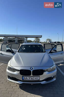 Седан BMW 3 Series 2012 в 