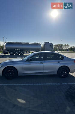 Седан BMW 3 Series 2012 в 