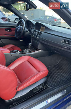 Купе BMW 3 Series 2009 в 