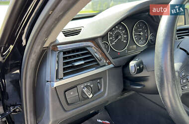 Седан BMW 3 Series 2015 в 